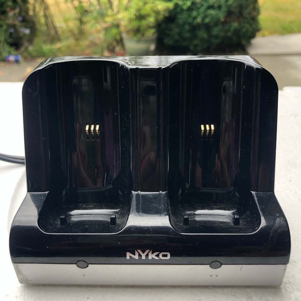 Nyko Dual Controller Charging Dock